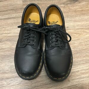 DOC MARTEN LOAFERS WOMEN SIZE 8